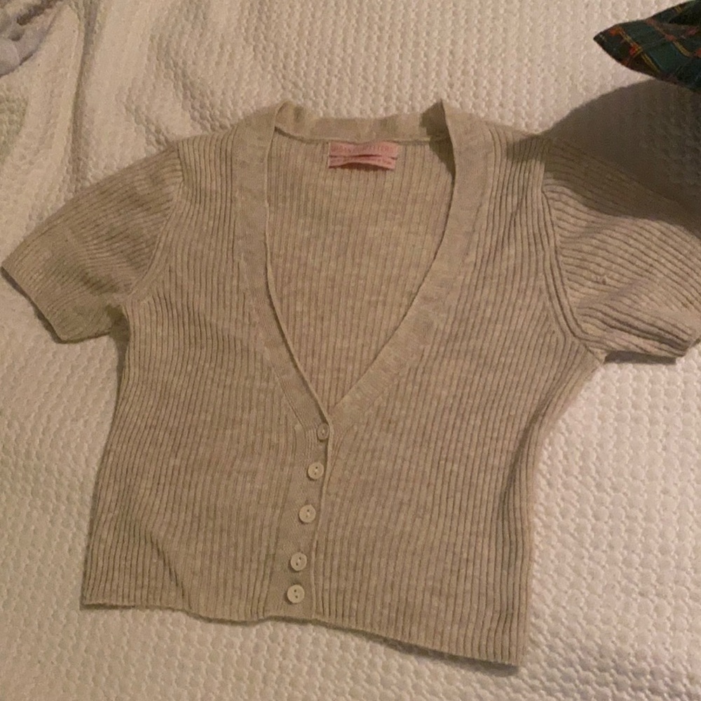 Beige button down ribbed crop top
